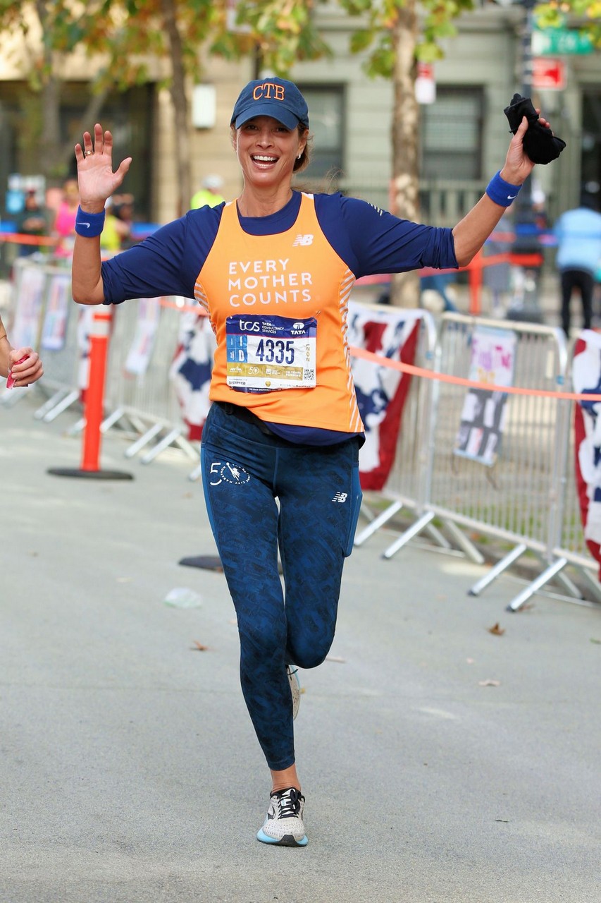 Christy Turlingotn Running 2021 Tcs New York City Marathon