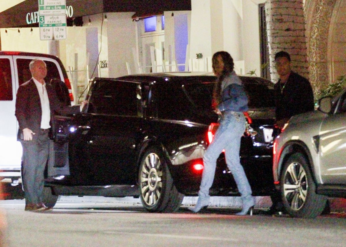 Ciara Leaves Mr Chow Restaurant Beverly Hills