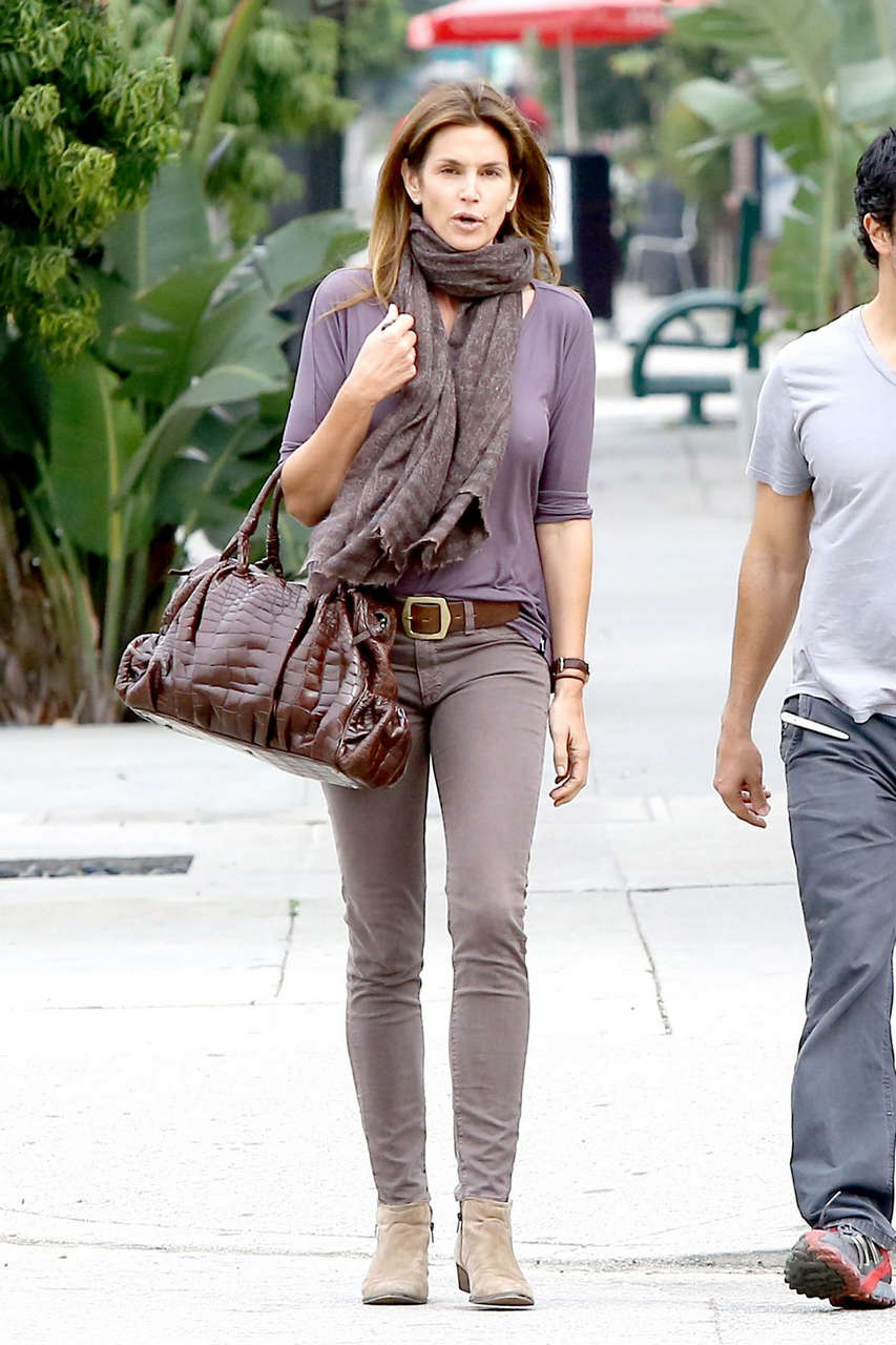 Cindy Crawford Out About Beverly Hills