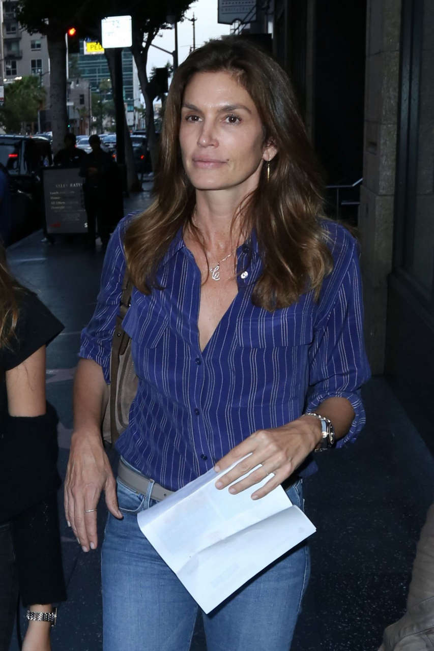 Cindy Crawford Out About Hollywood