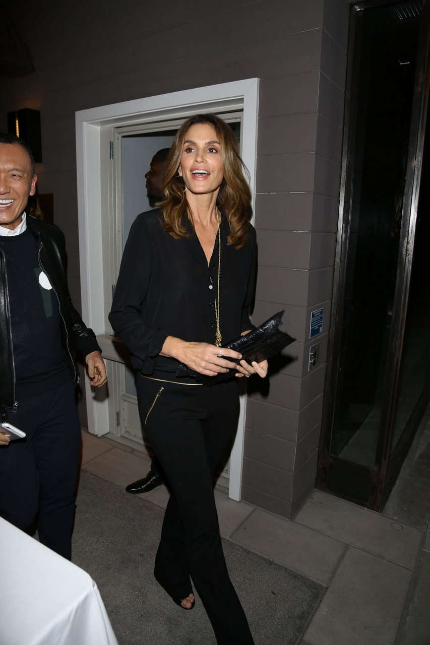 Cindy Crawford Out For Beverly Hills Salons Grand Opening