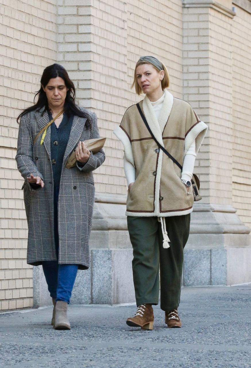 Claire Danes Out With Friend New York