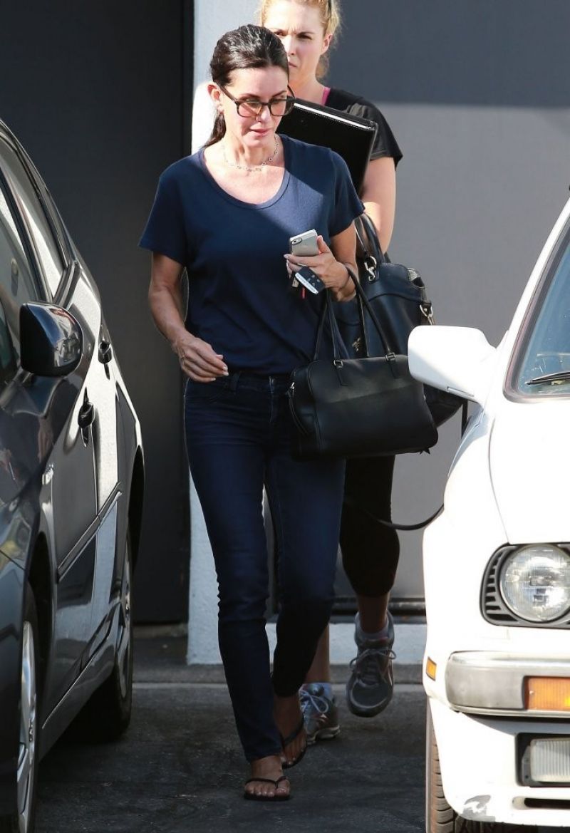 Courtney Cox Out About Beverly Hills