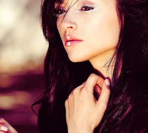 Crystal Reed For Disfunkshion Magazine (2 photos)