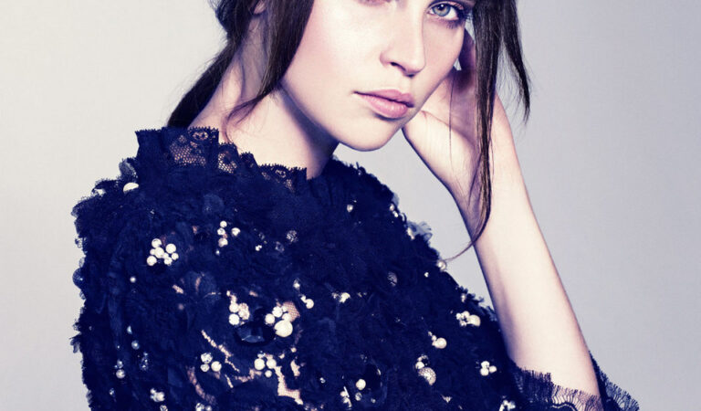 Dailyfelicityjones Felicity Jones For Instyle (2 photos)