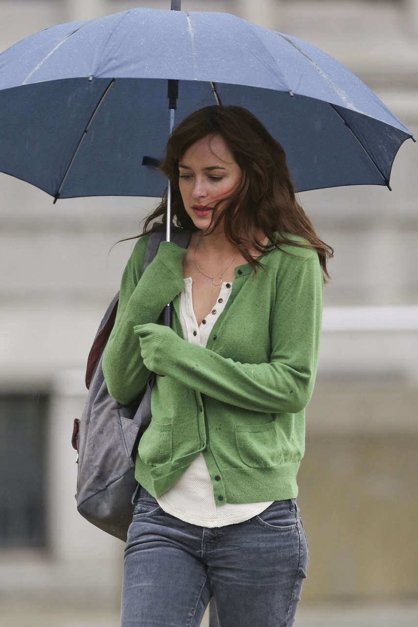 Dakota Johnson Set Fifty Shades Gray Vancouver