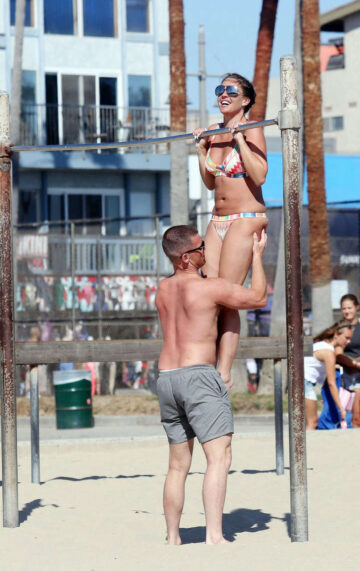 Danielle Lloyd Bikini Exercising Venice Beach