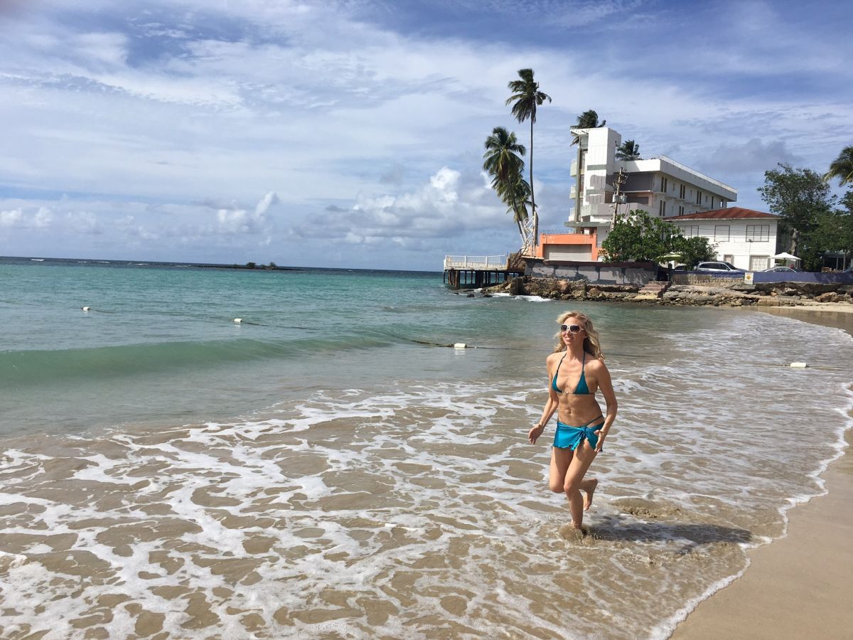 Debbie Gibson Bikini Beach Puerto Rico May