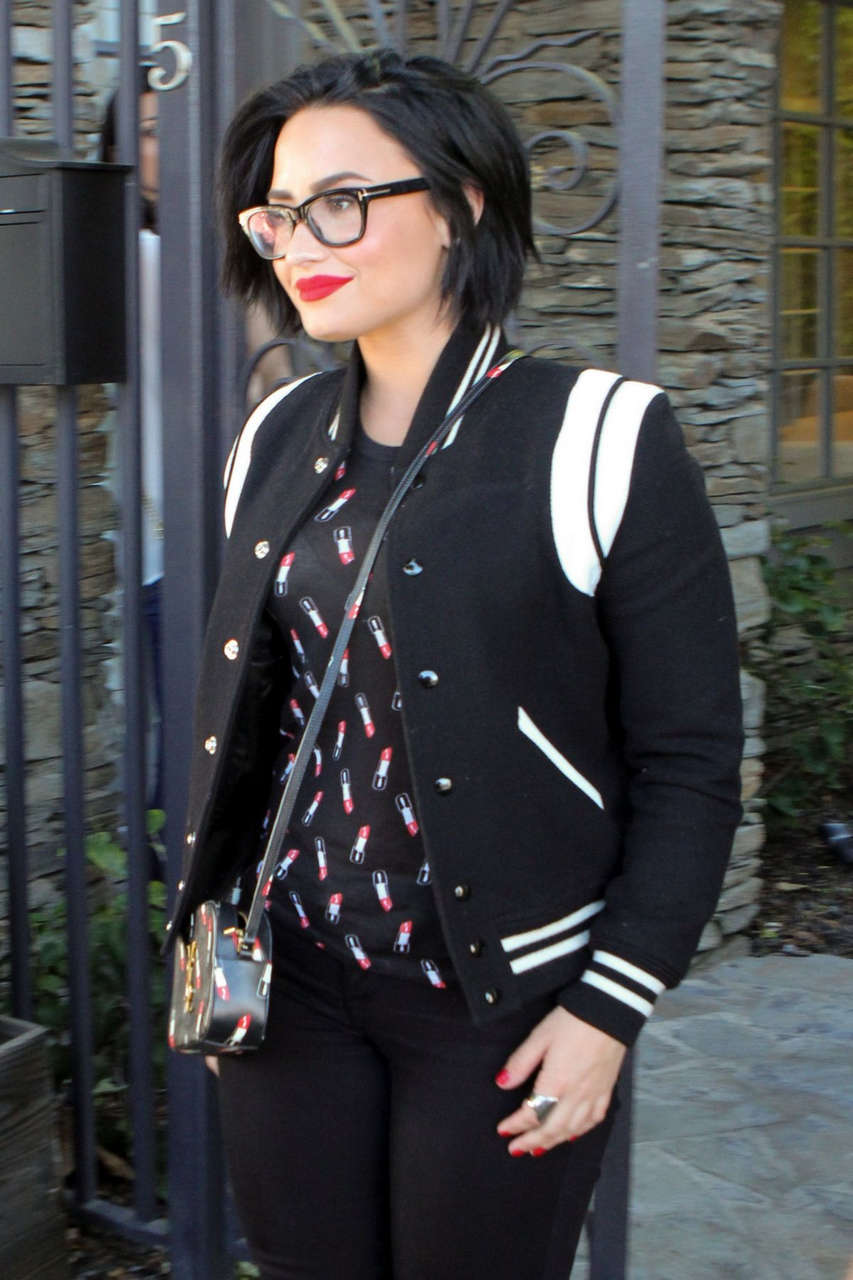 Demi Lovato Arrives Studio Los Angeles