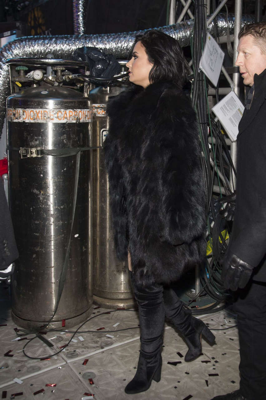 Demi Lovato Arrives Times Square New York
