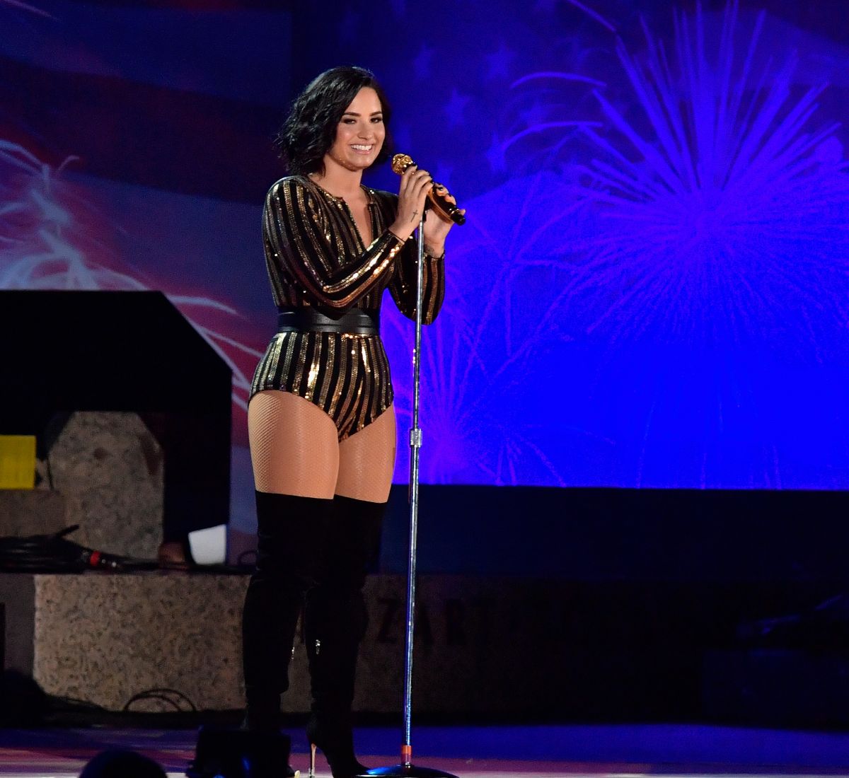 Demi Lovato Boston Pops Fireworks Spectacular Rehersal Boston