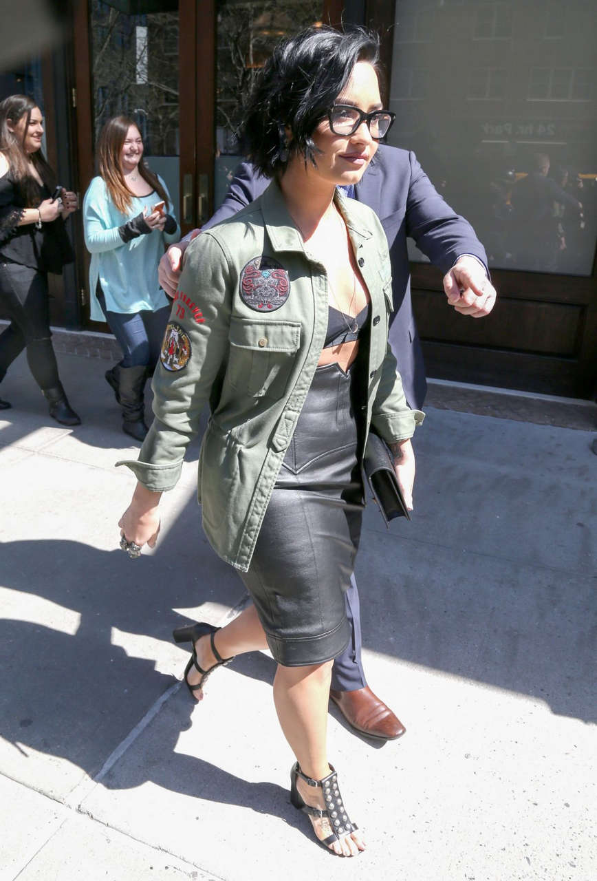 Demi Lovato Leaves Her Hotel New York