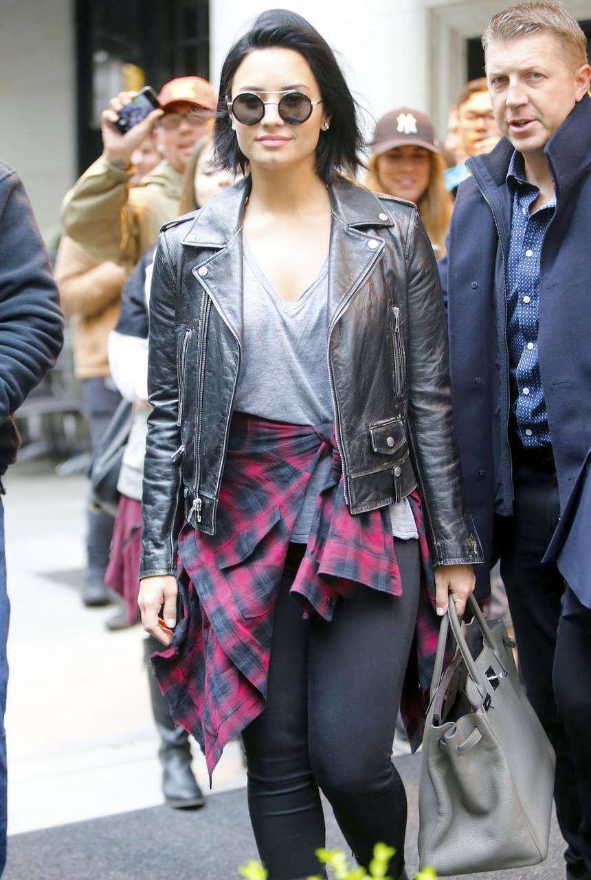 Demi Lovato Leaves Her Hotel New York
