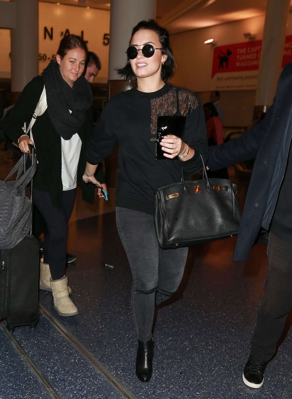 Demi Lovato Los Angeles International Airport