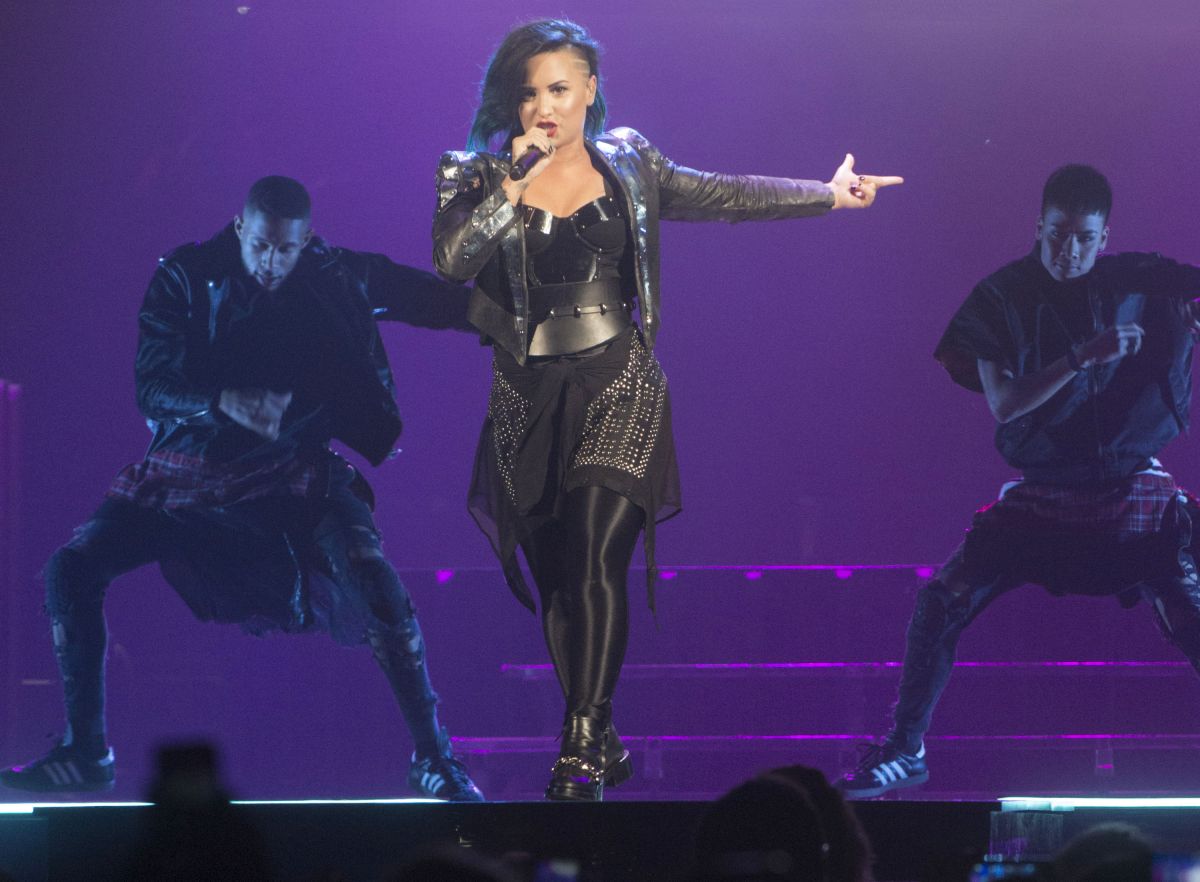 Demi Lovato Performs Neon Lights World Tour Calgary