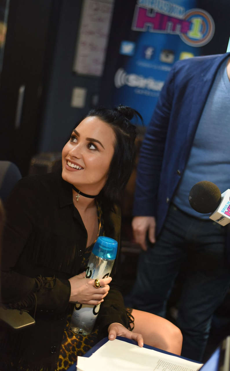Demi Lovato Siriusxm Hits 1s Morning Mash Up Los Angeles