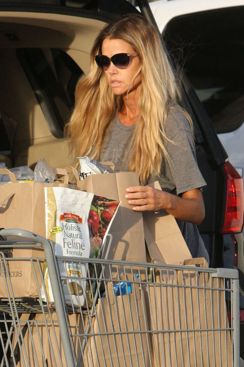 Denise Rishards Grocery Shopping Malibu