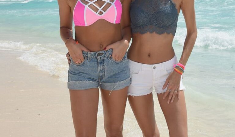 Devon Windsor Rachel Hilbert Vs Secret Pink Nation Spring Beach Party Cancun (25 photos)