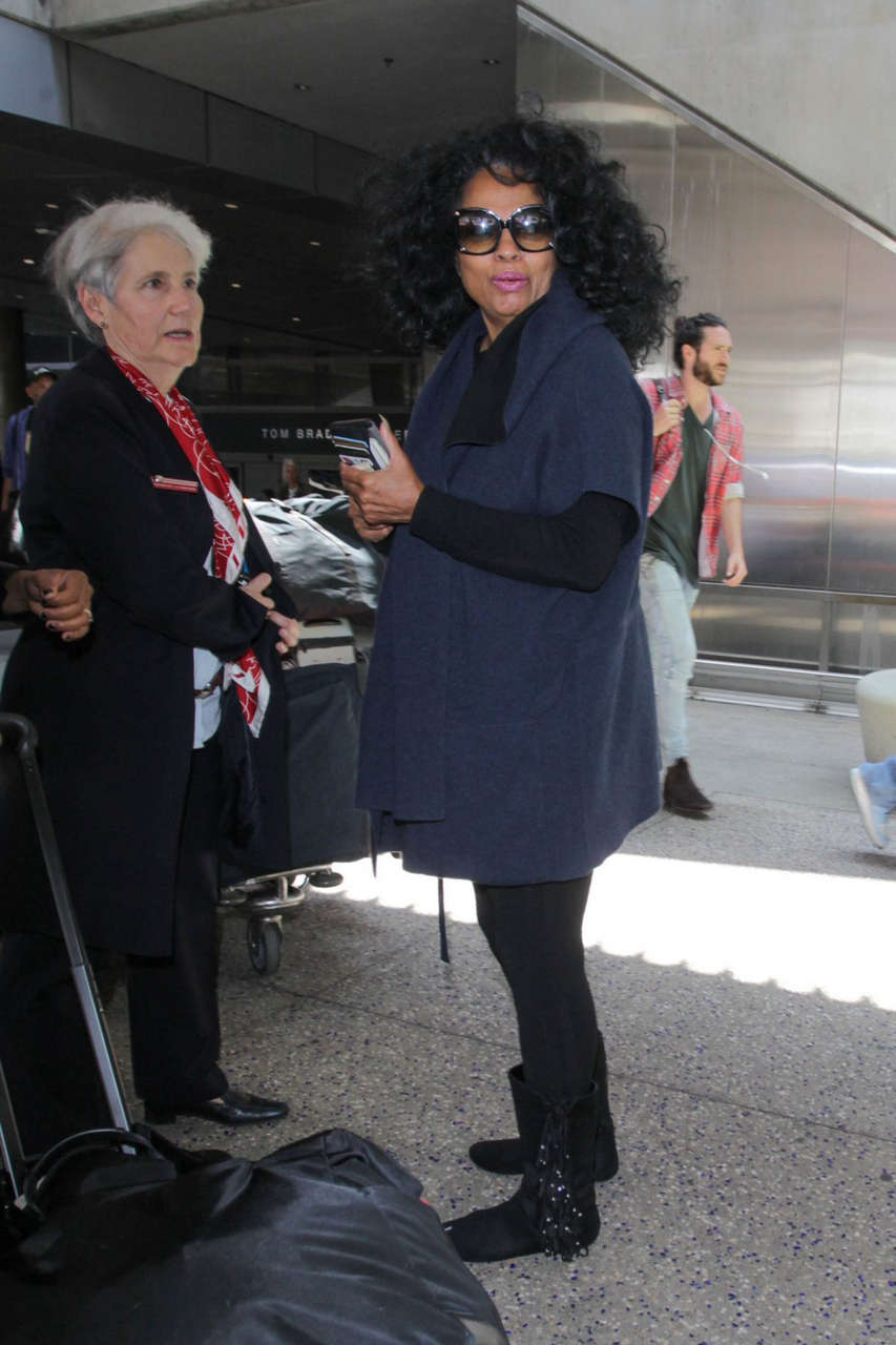 Diana Ross Lax Airport Los Angeles