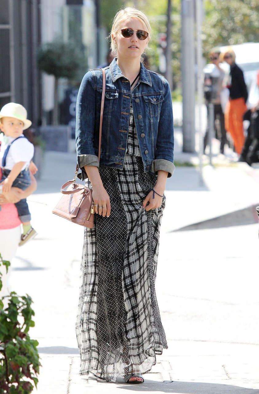 Dianna Agron Out For Lunch Los Angeles