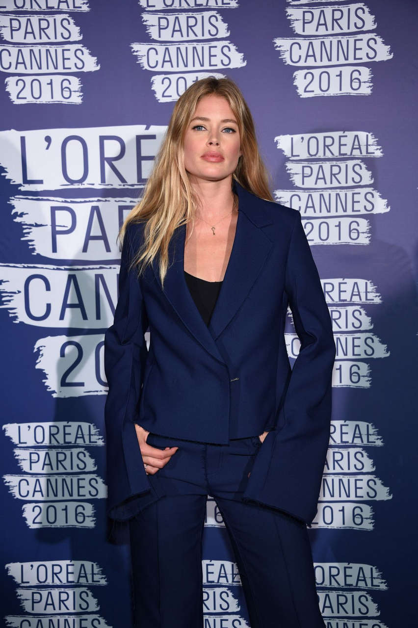 Doutzen Kroes L Oreal Paris Blue Obsession Party 2016 Cannes Film Festival