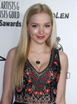 Dove Cameron At2016 Make Up Artist Hair Stylist Guild Awards I Los Angeles