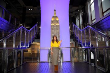 Drew Barrymore Lighting Empire State Building Manhattan