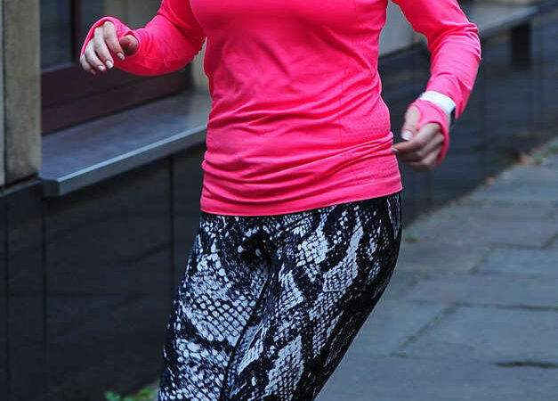 Elie Goulding Nike Commercial London (27 photos)