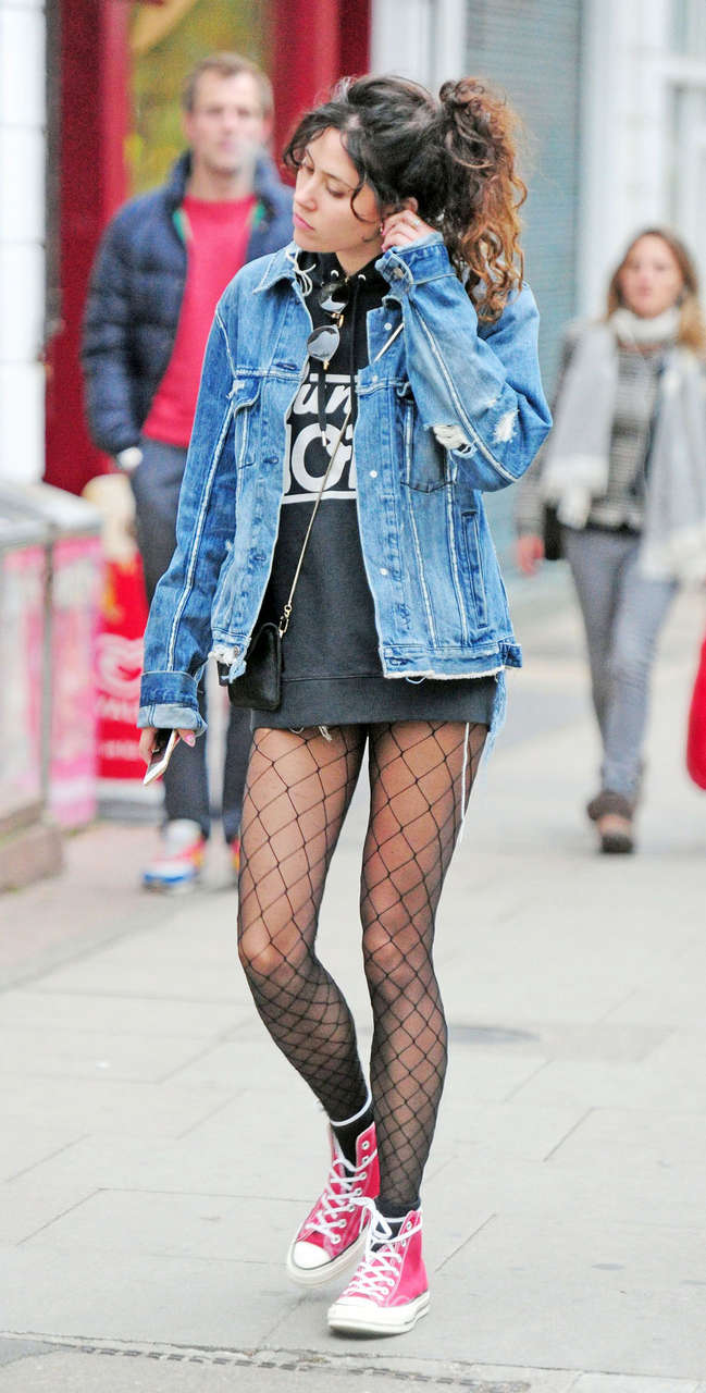 Eliza Doolittle Stockings Out About Primrose Hill