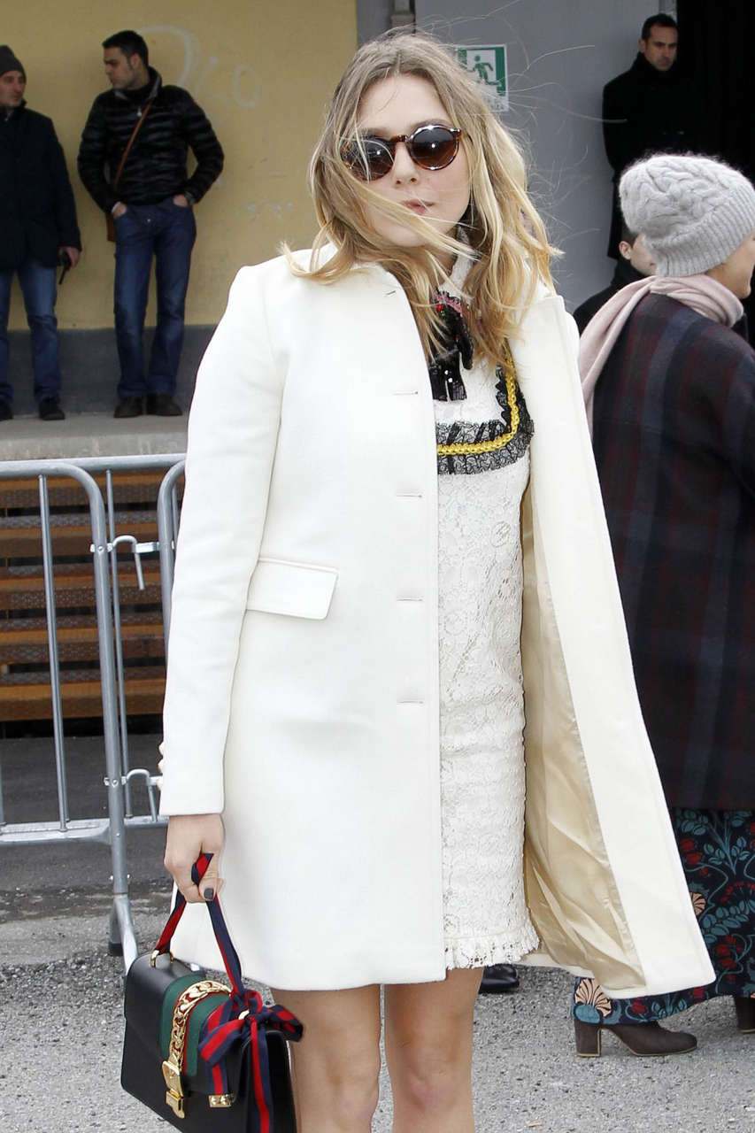 Elizabeth Olsen Arrives Gucci Fashion Show London