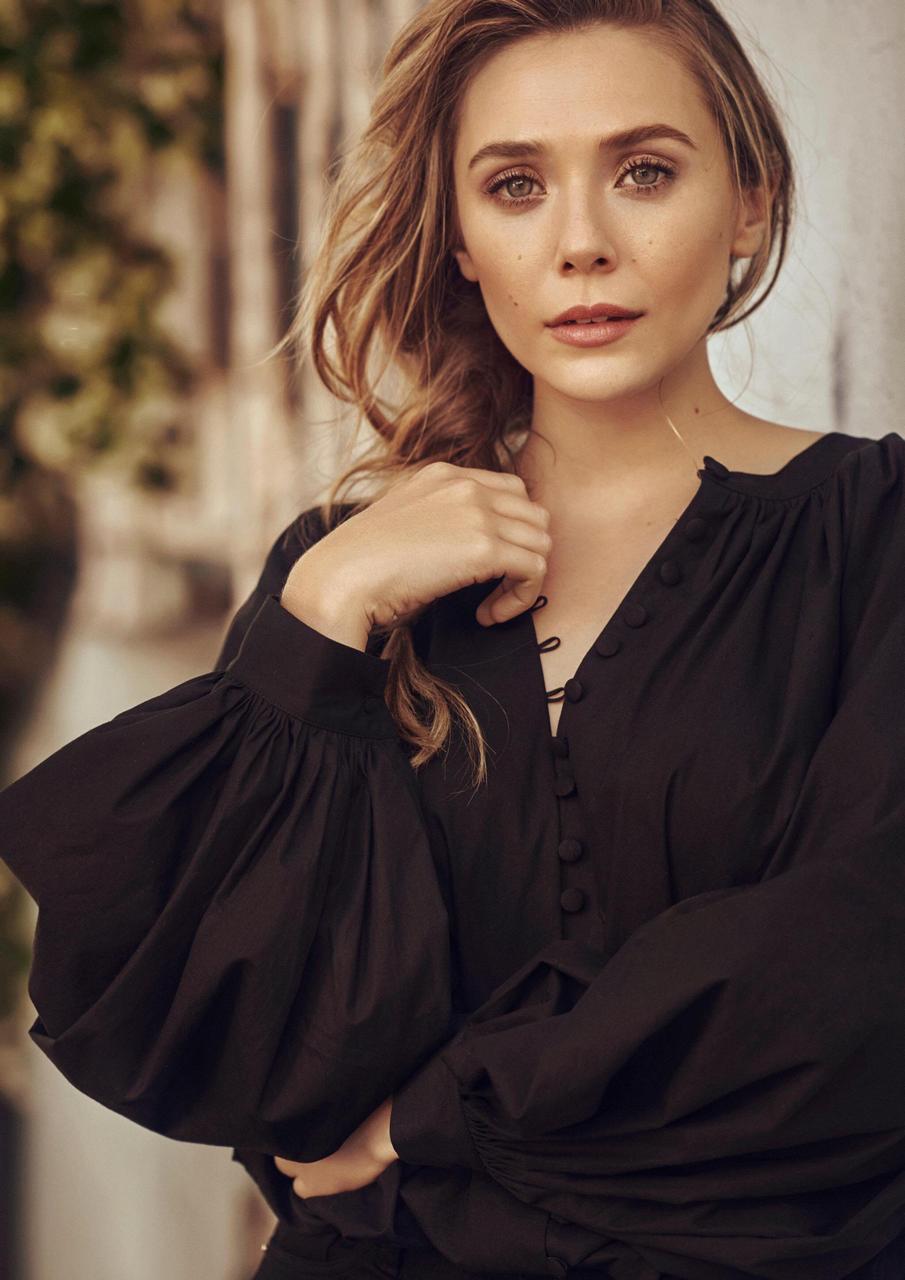 Elizabeth Olsen Hot