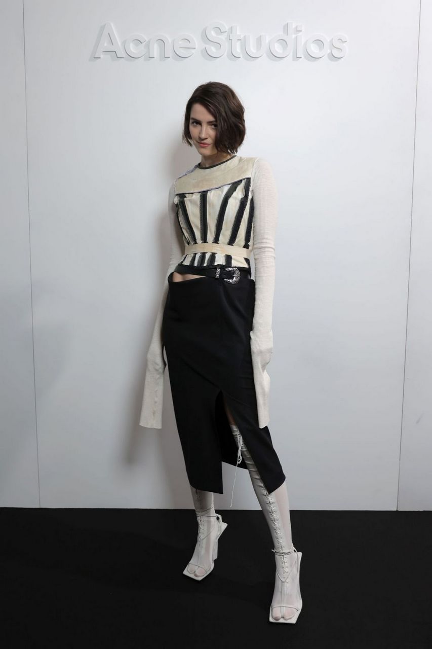 Ella Hunt Acne Studios Show Paris Fashion Week