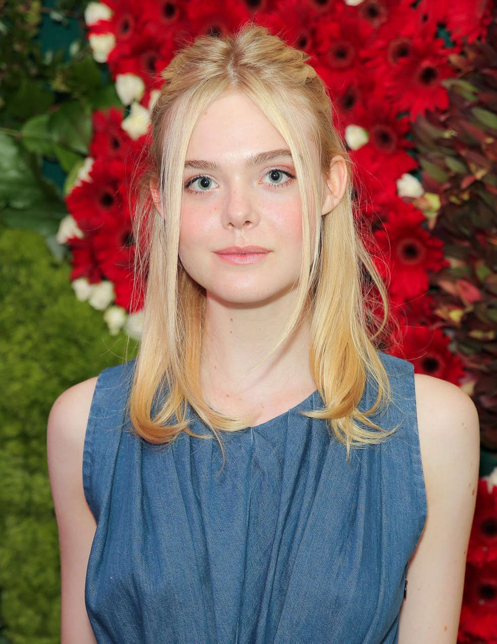 Elle Fanning Just One Eye X Creatures Of Wind Collaboration Dinner Los Angeles