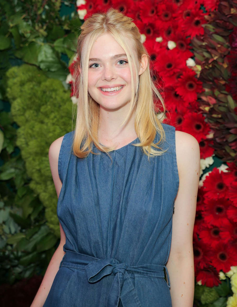 Elle Fanning Just One Eye X Creatures Of Wind Collaboration Dinner Los Angeles