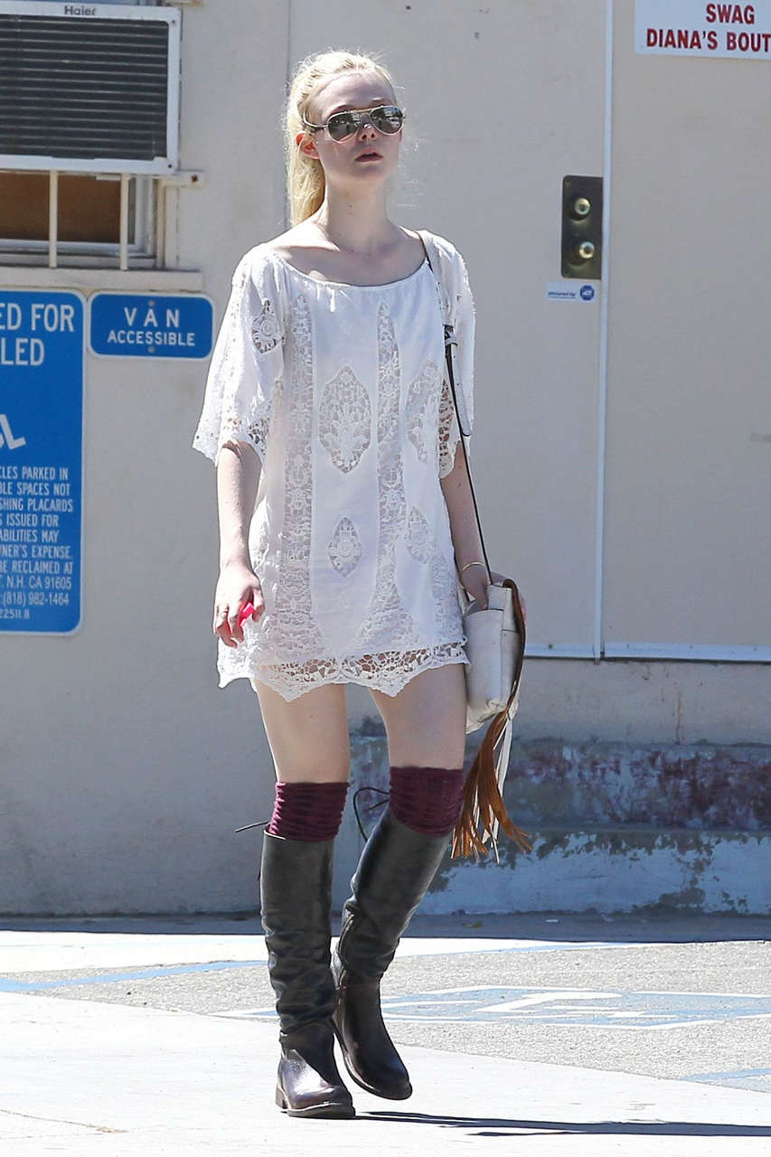 Elle Fanning Out About Los Angeles