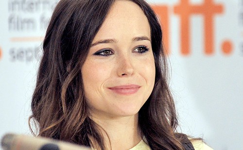 Ellen Page Whip It Press Conference September (2 photos)