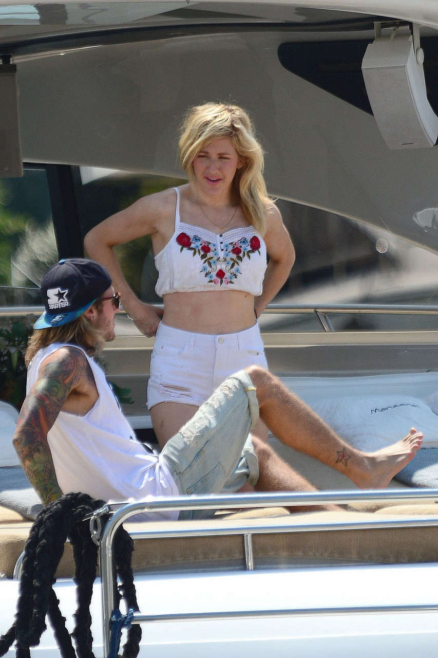 Ellie Goulding Bikini Her Boyfriend Dougie Poynter Yacht Ibiza