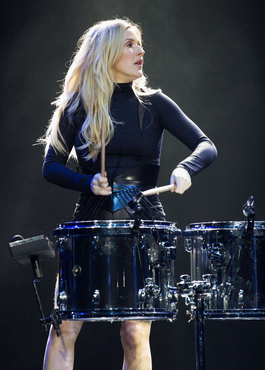 Ellie Goulding Performs O2 Arena London