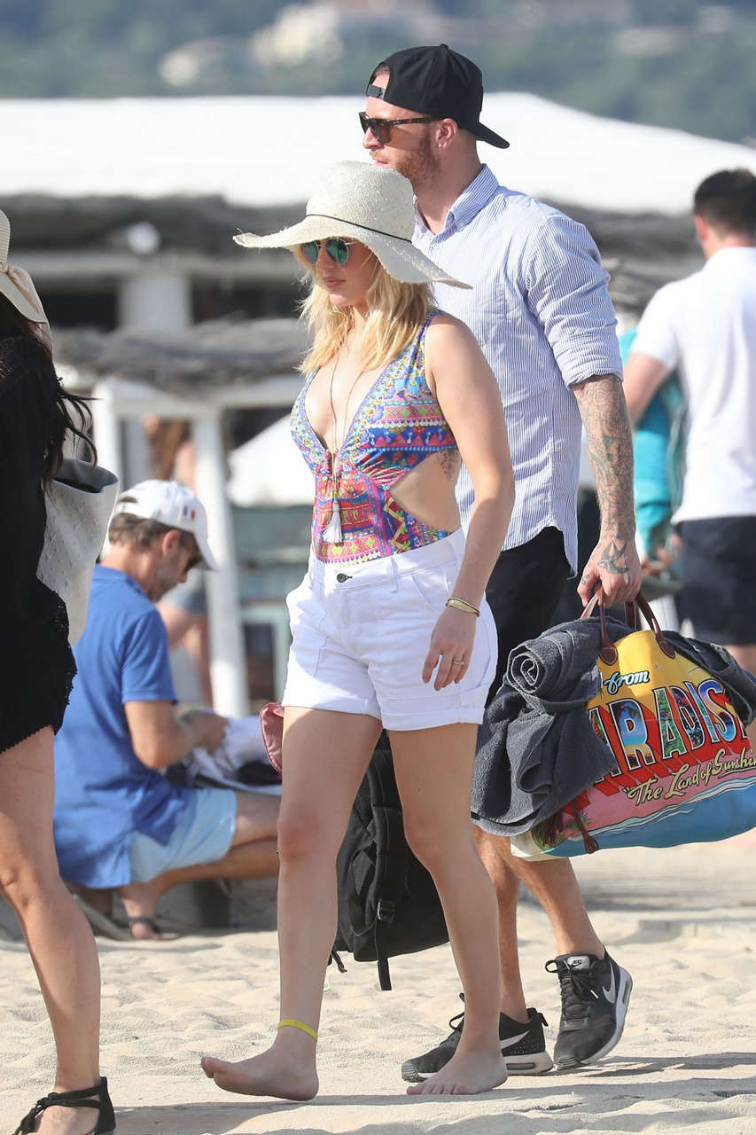 Ellie Goulding Swimsuit Beach Miami