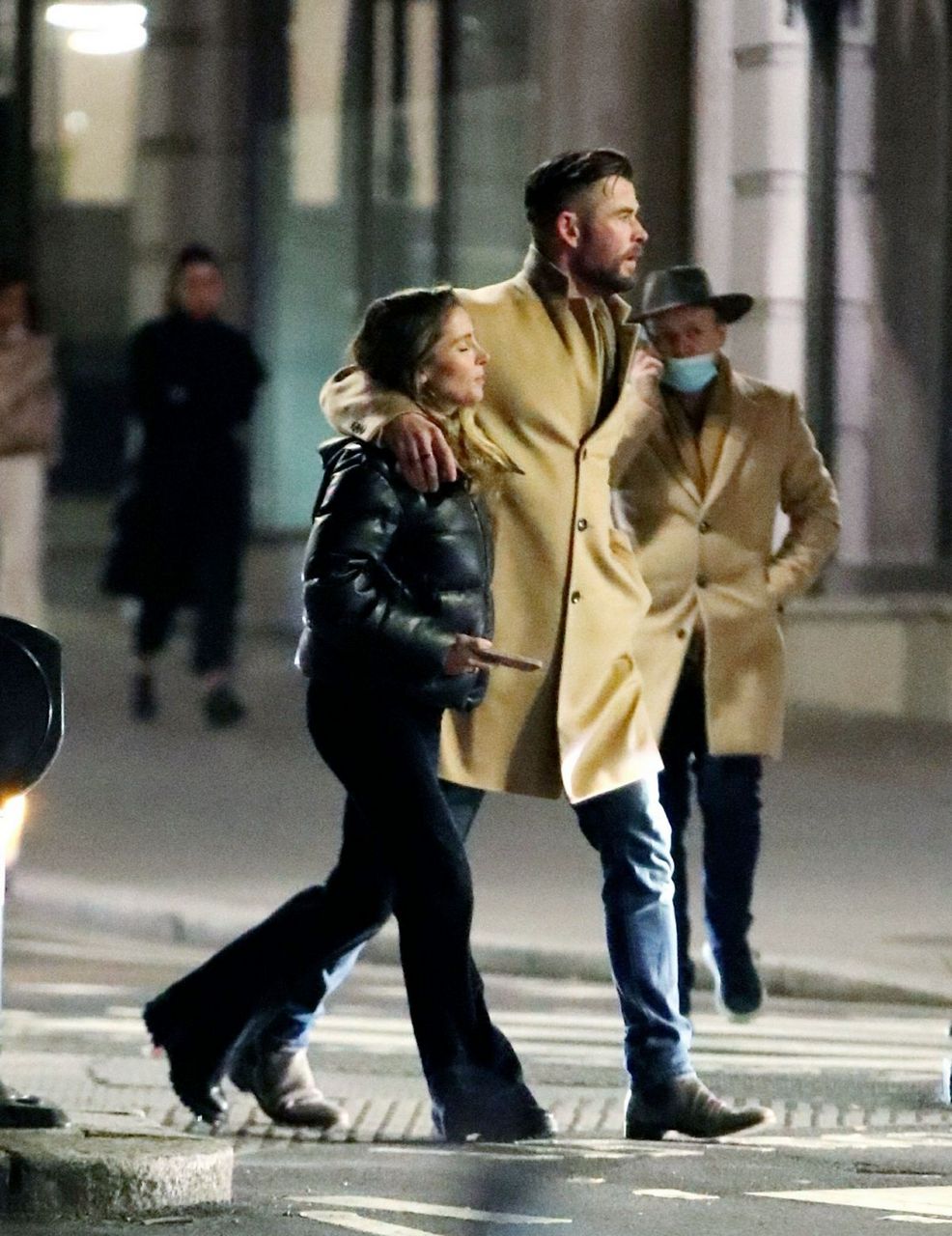 Elsa Pataky And Chris Hemsworth Night Out London