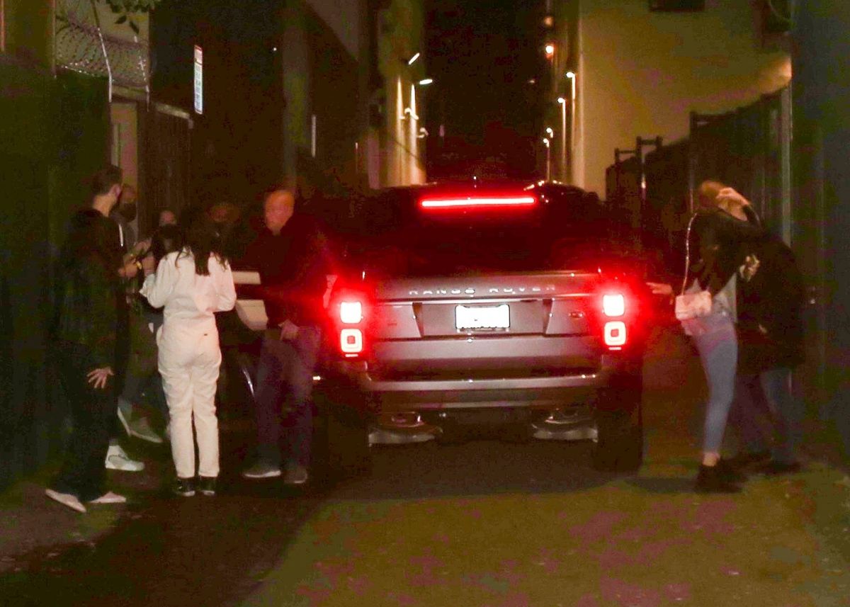 Emily Blunt Arrives Ed Sheeran Concert Belasco Event Venue Los Angeles
