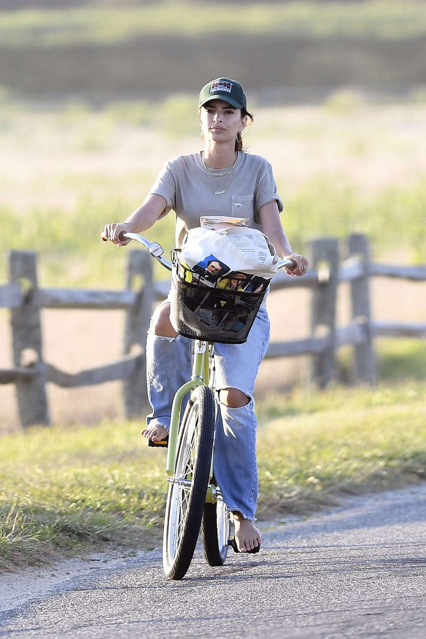 Emily Ratajkowski Out For Bike Ride Hamptons