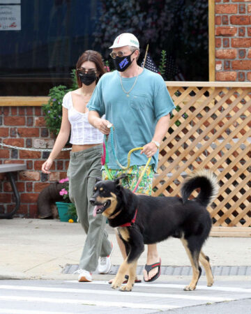 Emily Ratajkowski Sebastian Bear Mcclard Out With Their Dog New York