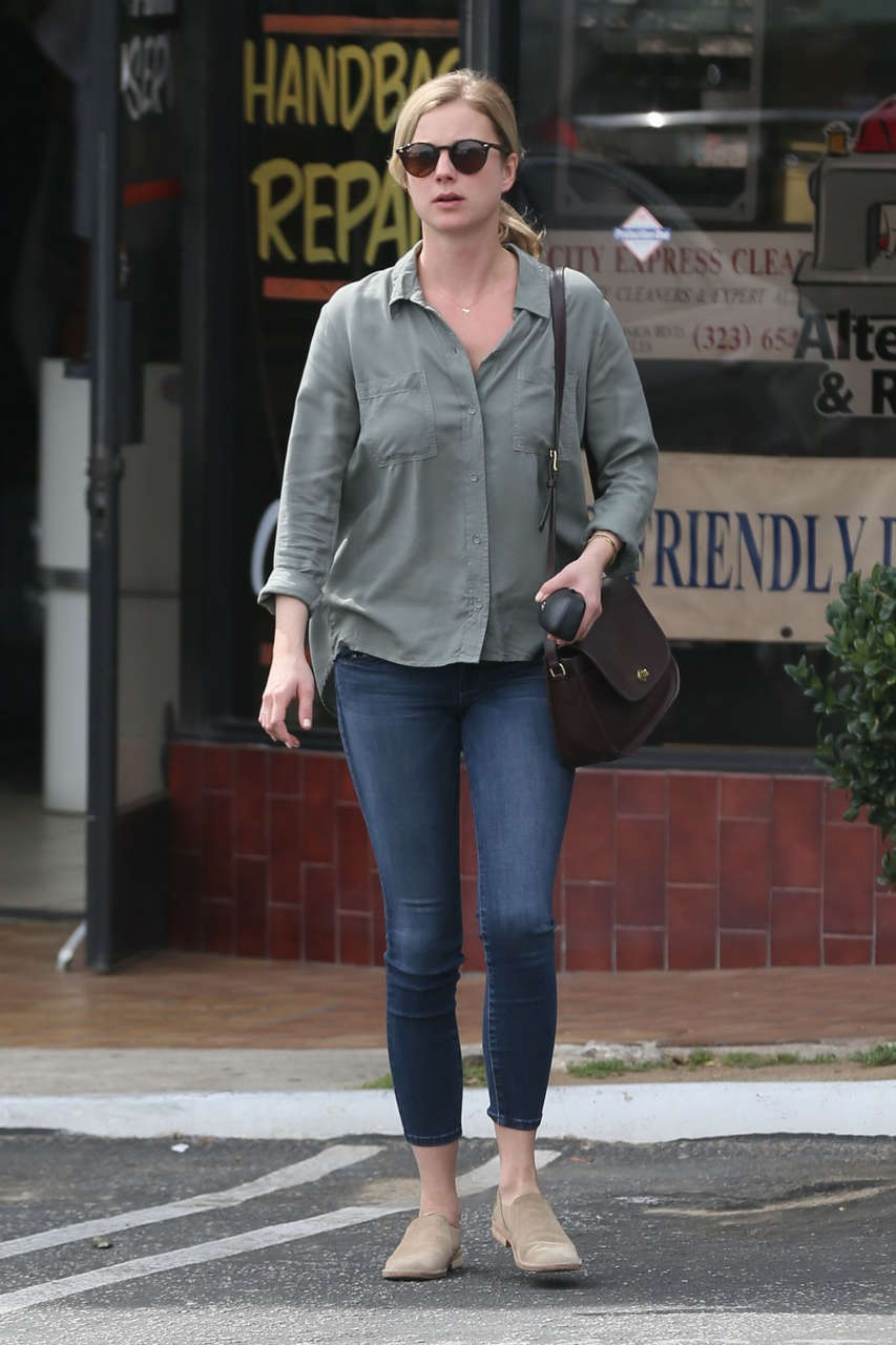 Emily Vancamp Out Shopping West Hollywood