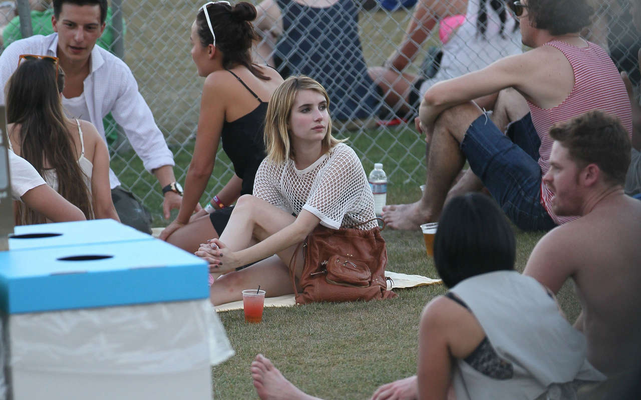 Emma Roberts 2012 Coachella Valley Music Arts Festiva Indio
