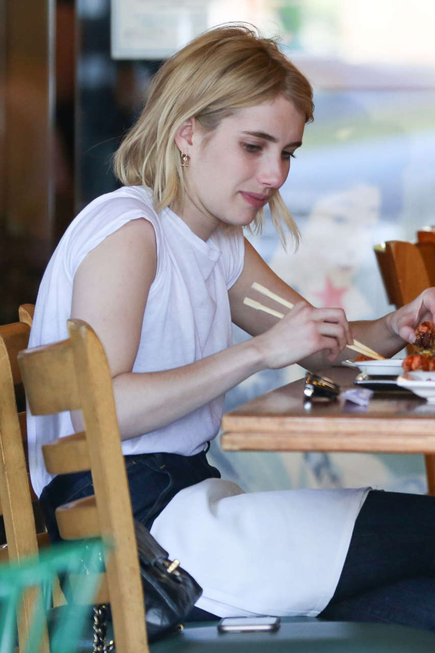 Emma Roberts California Roll Sushi Fish Los Angeles