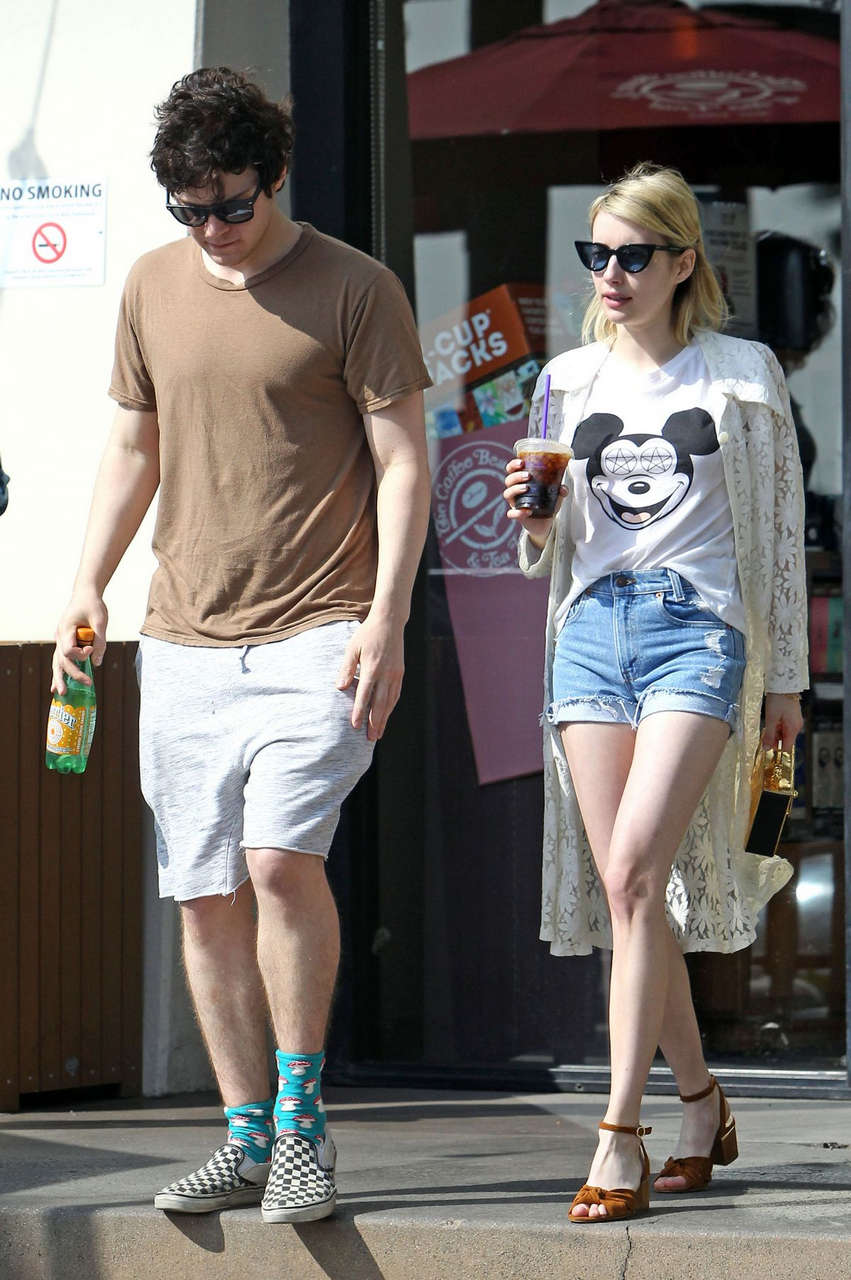 Emma Roberts Jeans Shorts Out Los Aneles