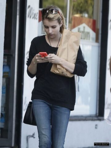 Emma Roberts Shopping West Hollywood