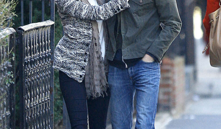 Emma Stone Andrew Garfield Sharing Kiss New York (17 photos)