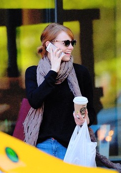 Emma Stone Out And About In West Village Sept (4 photos)